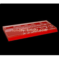 What are the advantages of plexiglass display stands?