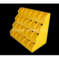 How to choose a quality acrylic display stand?