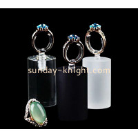 Acrylic Jewelry Ring Display Block Props: The Perfect Solution for Showcasing Your Jewelry Collection