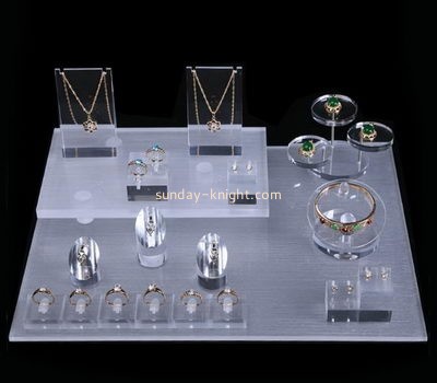 Shop display stands suppliers customized acrylic block jewellery display stands for shops JDK-393