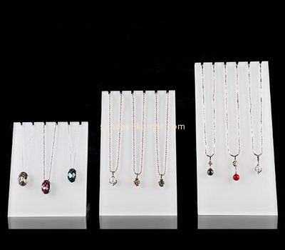 Customize acrylic multiple necklace display JDK-677