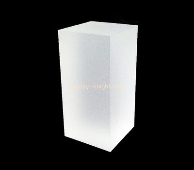 Custom laser cutting plexiglass display cube CAK-142