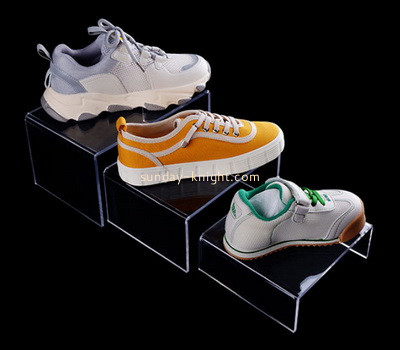 Acrylic manufacturer customize lucite shoes dispay risers perspex display stands ODK-864