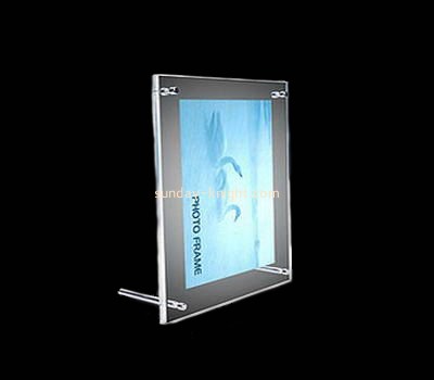 Clear lucite picture frames stand with two feet APK-007