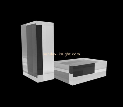 Custom cut plexiglass CAK-002