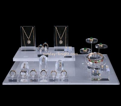 Shop display stands suppliers customized acrylic block display jewellery stands JDK-398