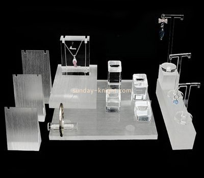 Shop display stands suppliers customized acrylic retail jewellery display stands JDK-404