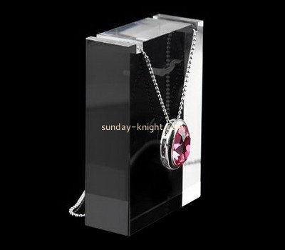 Acrylic plastic supplier customized acrylic tall necklace display stand JDK-451