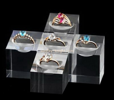 Customize acrylic ring displays wholesale JDK-495