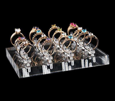 Customize acrylic pretty ring holder JDK-605