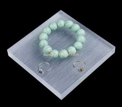 Wholesale displays acrylic jewellery display stands bracelet jewelry stand JDK-216