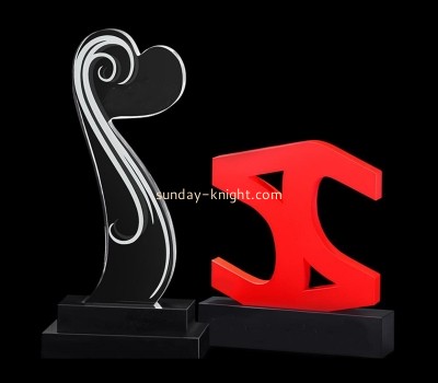 Perspex display supplier custom acrylic trophy creative gift plexiglass annual meeting medal ATK-059