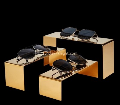 Acrylic display manufacturer custom plexiglass sunglasses display risers SDK-069