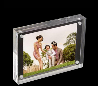 Custom acrylic family magnetic picture frame APK-114