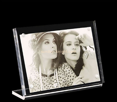 Custom acrylic desktop L shape photo frame APK-117