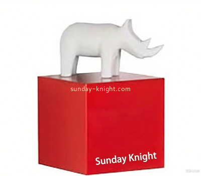 Custom acrylic collectibles display cube ABK-290