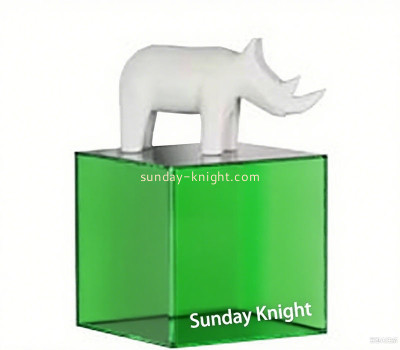 Custom acrylic display cube for exhibitions ABK-293