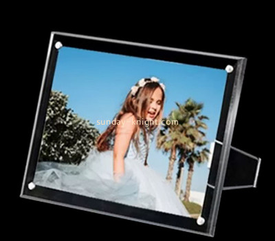 Custom acrylic classical magnetic photo frame APK-123
